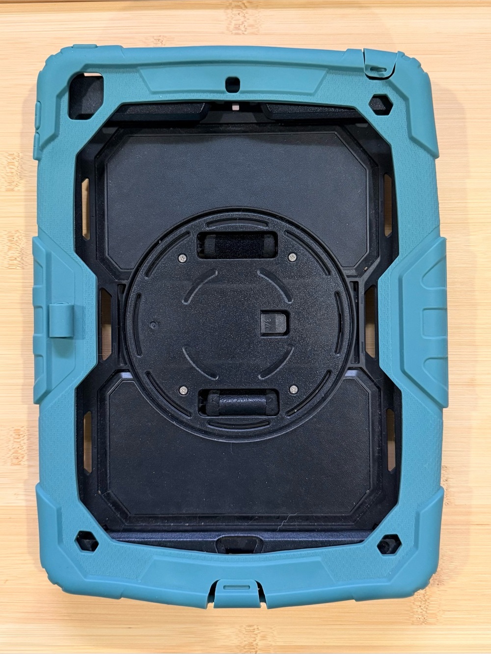 Heavy-Duty Teal Tablet Rugged Case